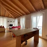 Apartman Attico Con Grande Terrazza Vista Argegno