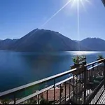 Attico Con Grande Terrazza Vista *