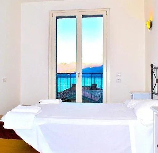Апартаменты Attico Con Grande Terrazza Vista *